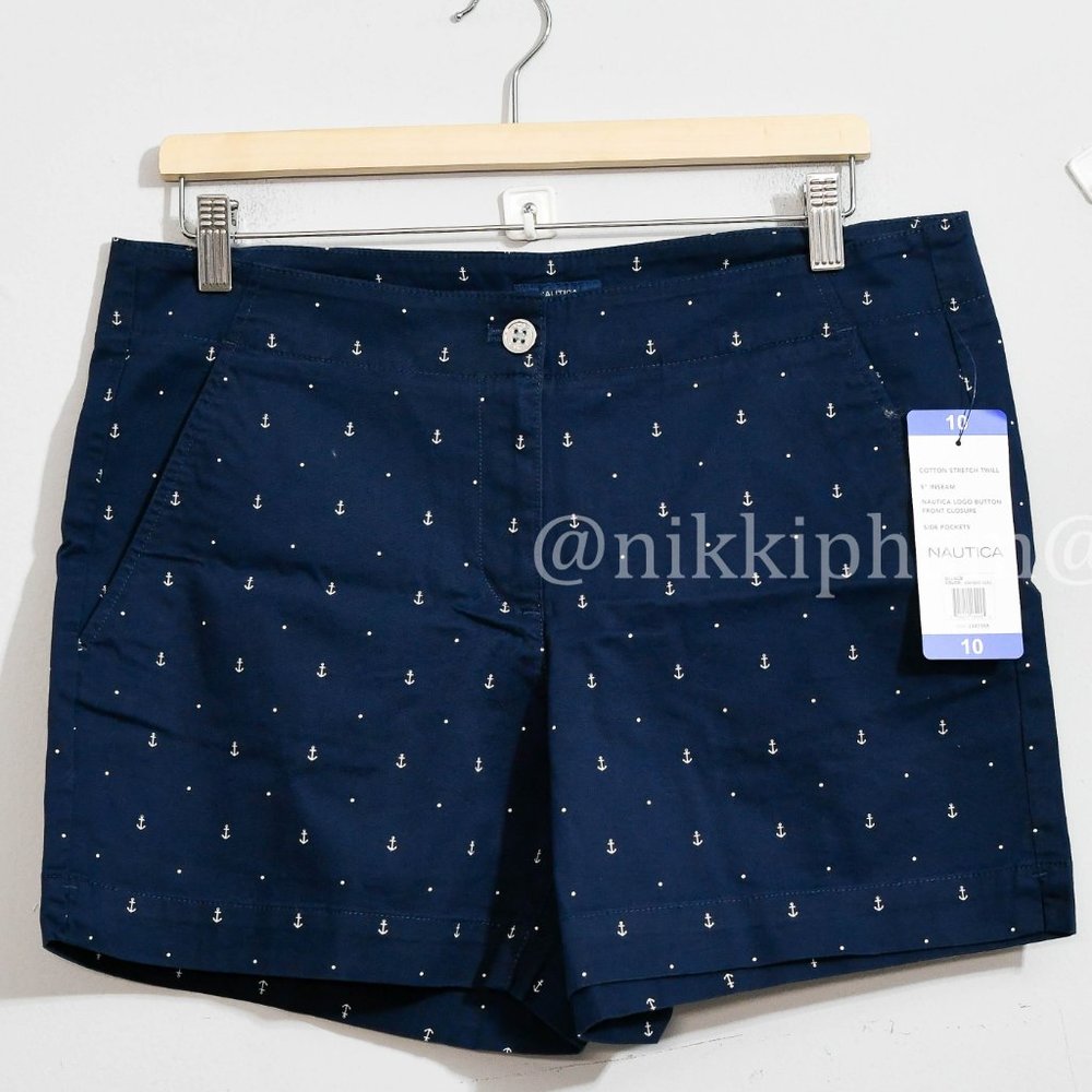 Brand new Nautica Women Short size 10 - Picture 2 of 7